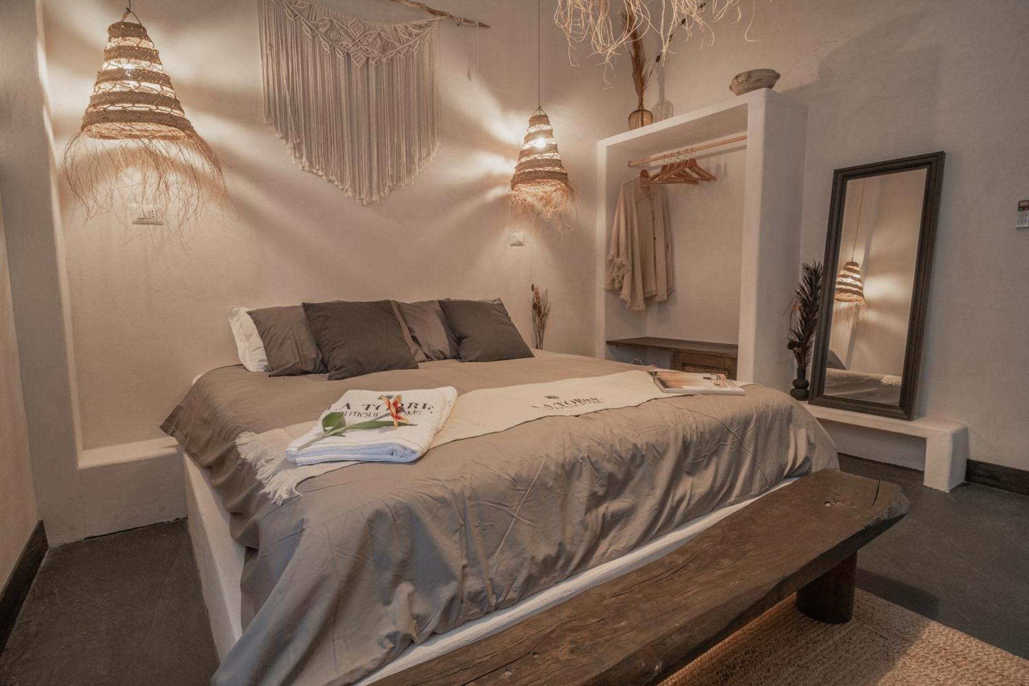 פרוסידה La Torre Boutique Rooms מראה חיצוני תמונה